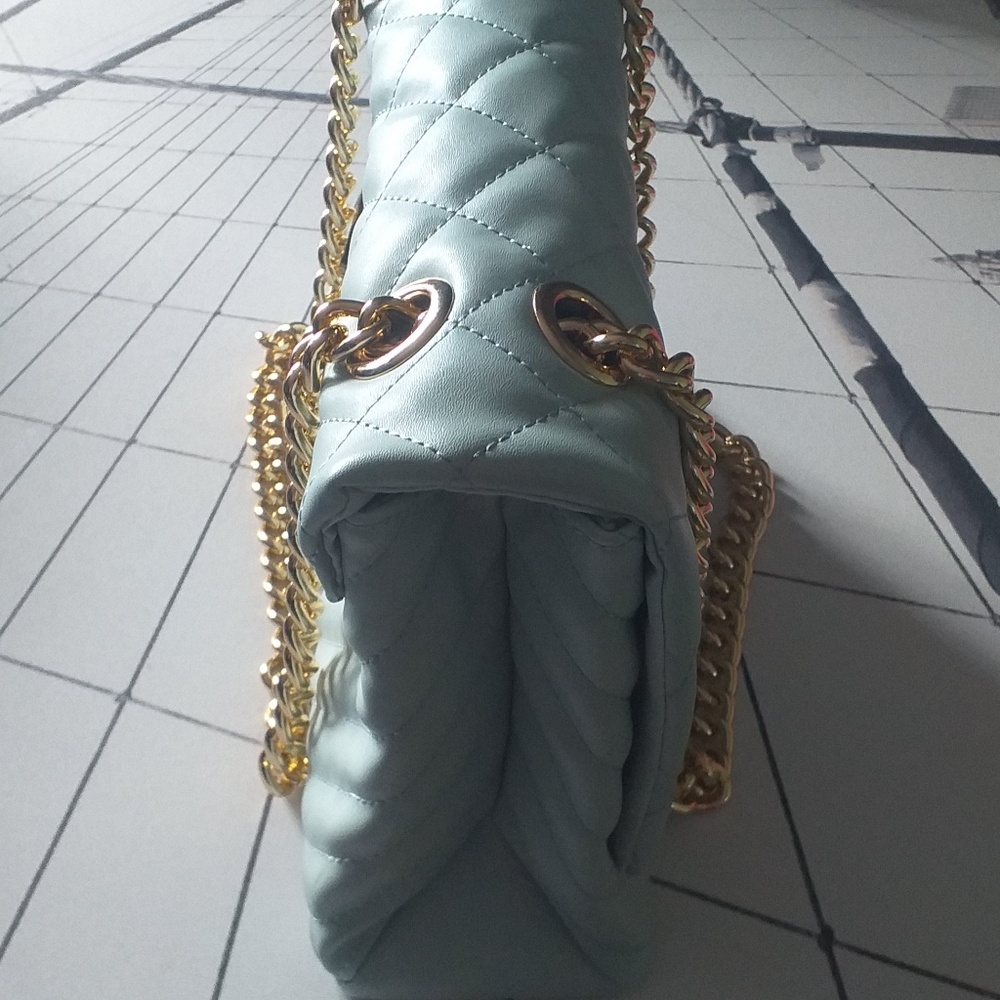 ALDO Baby Blue Chevron Quilted Bag - Picture 3 of 6